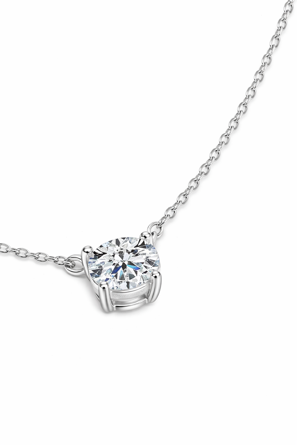 Collier Solitaire Moissanite 0,3 Carat Christina – Argent 925 Poinçonné – Certificat GRA